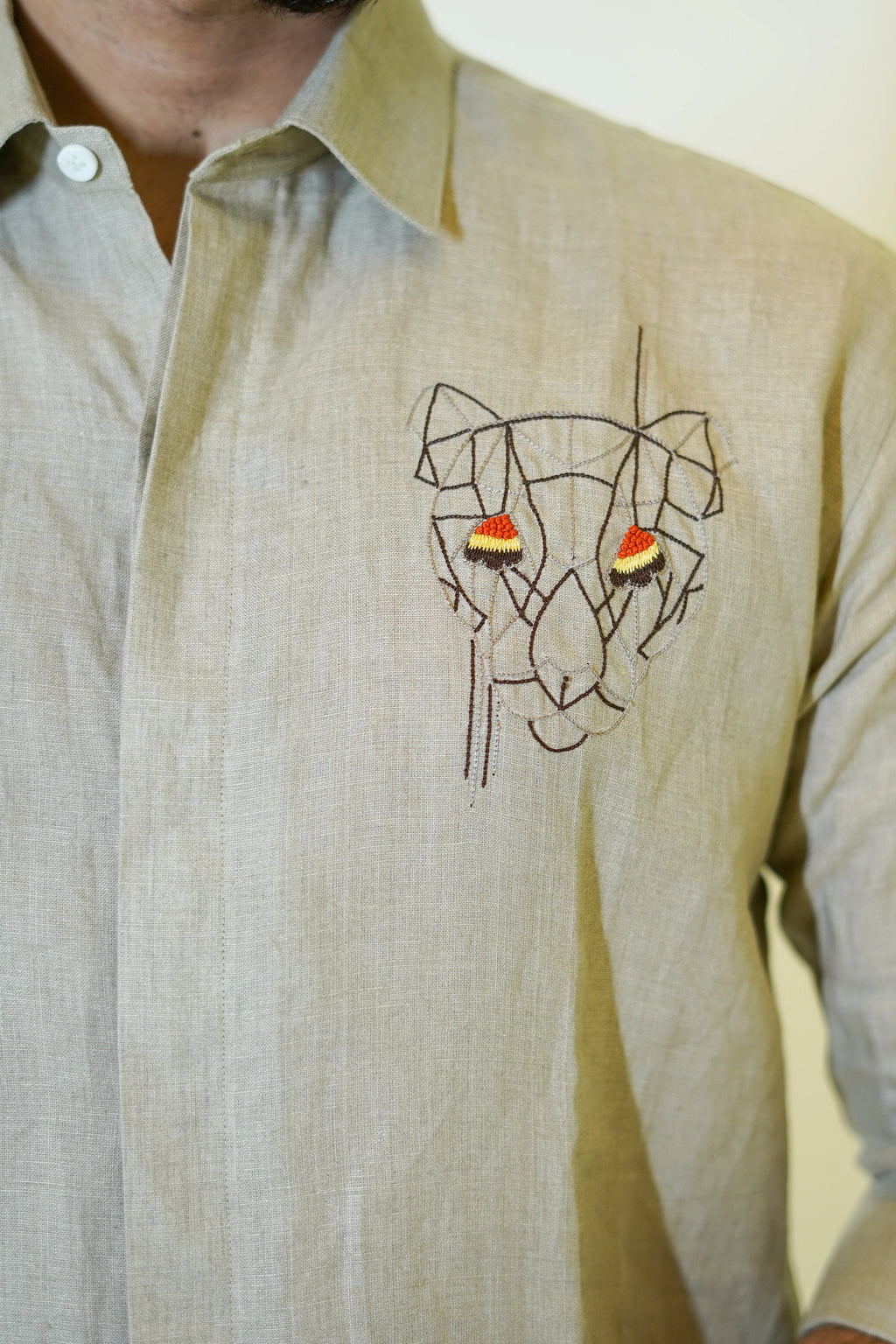 Tiger Embroidered Linen Shirt