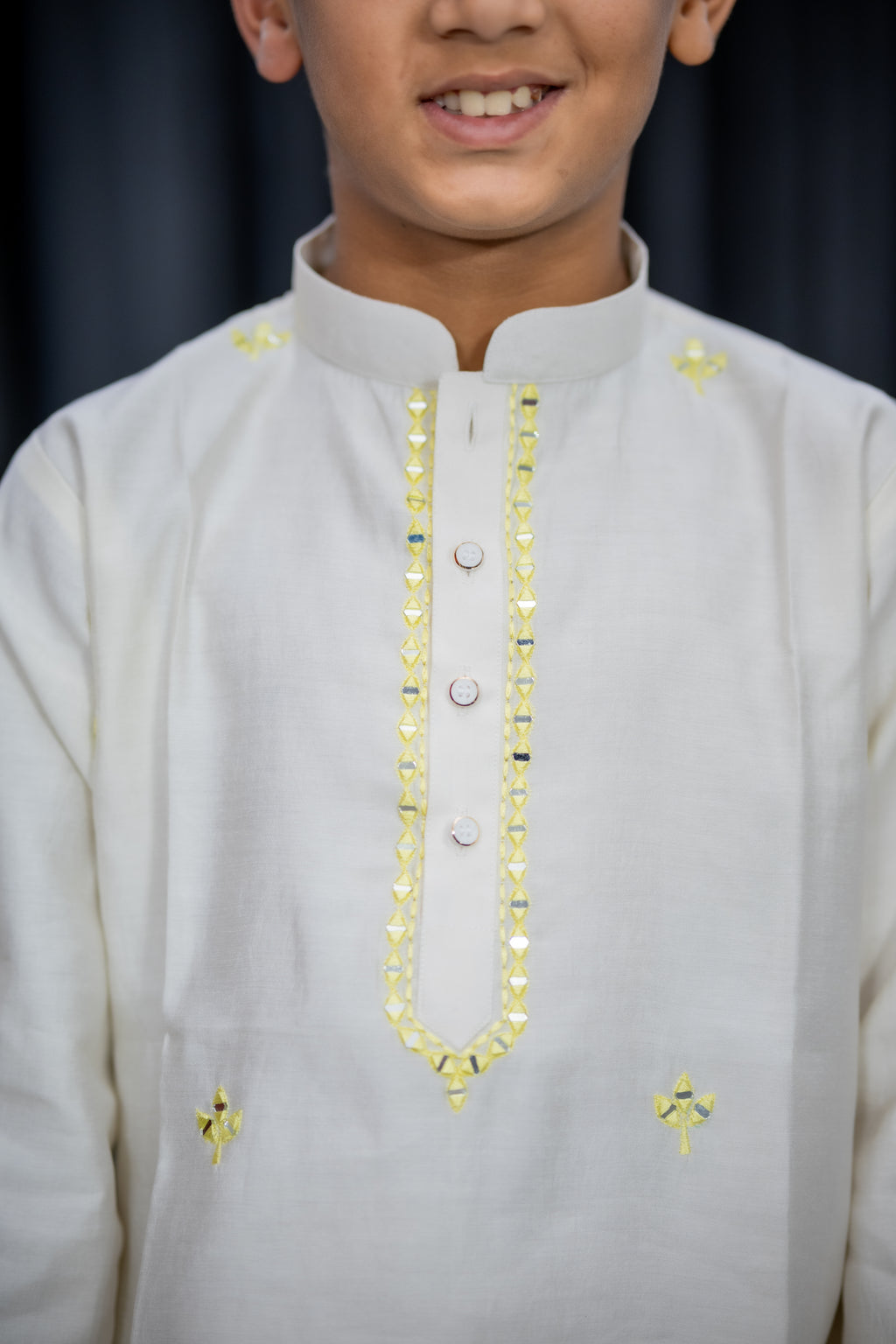 KAACH KURTA SET IVORY