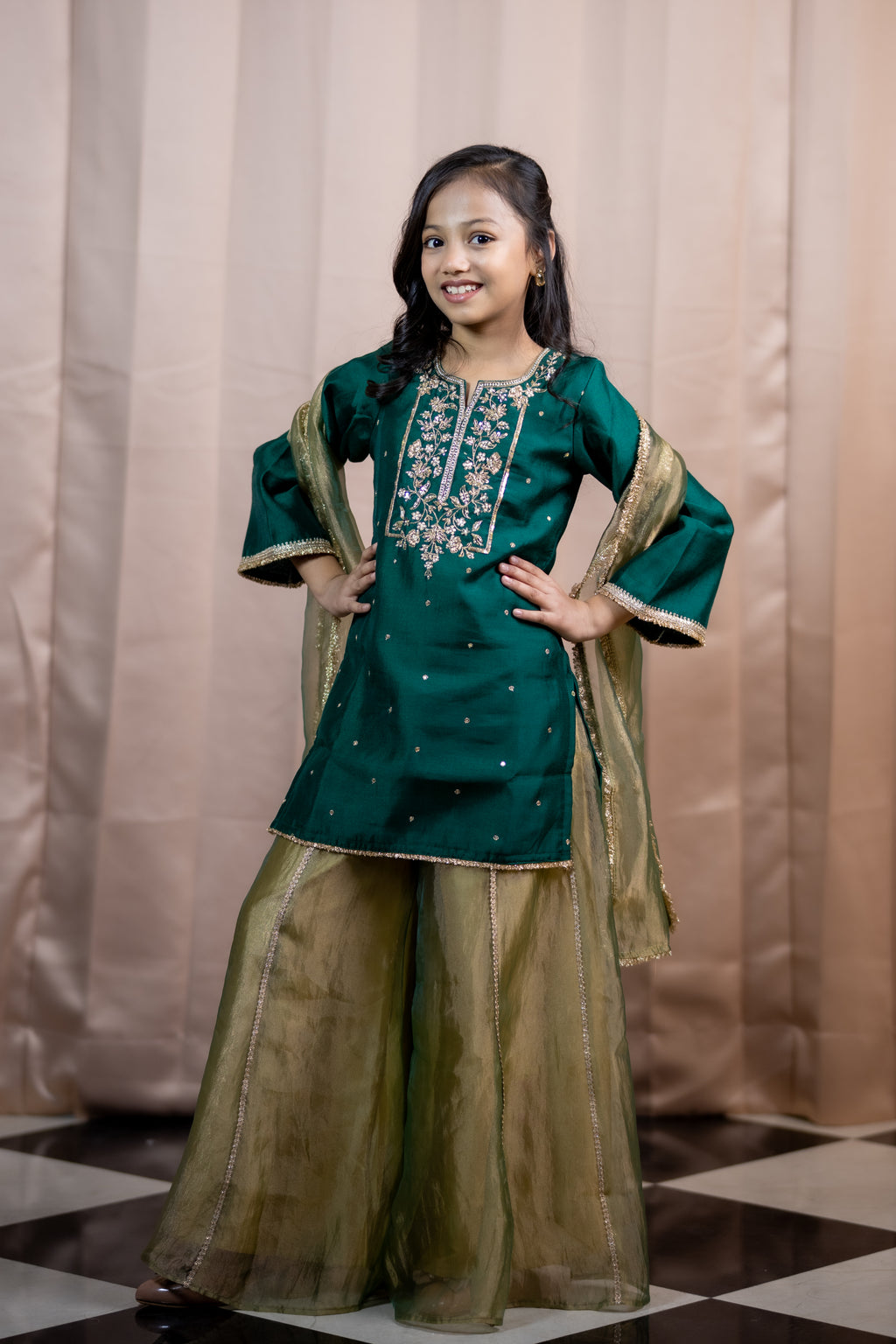 ROSHANI CHANDANI NEW GREEN