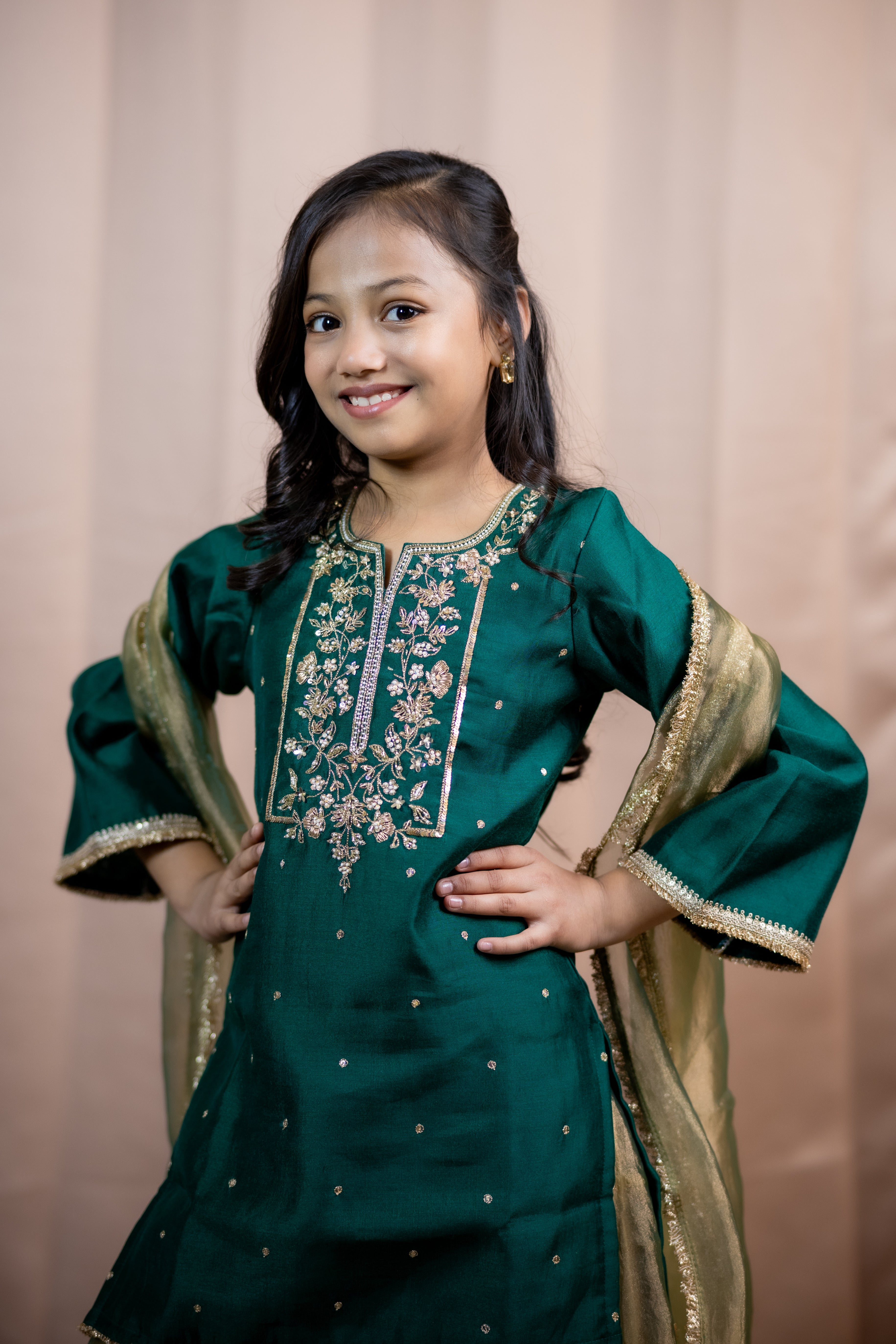 ROSHANI CHANDANI NEW GREEN