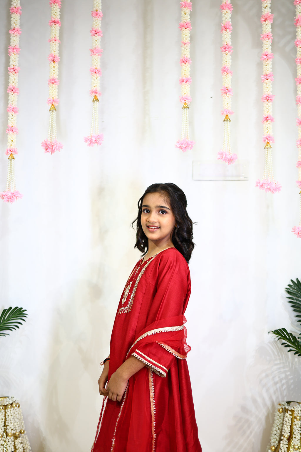 MEERA SUIT SET RED