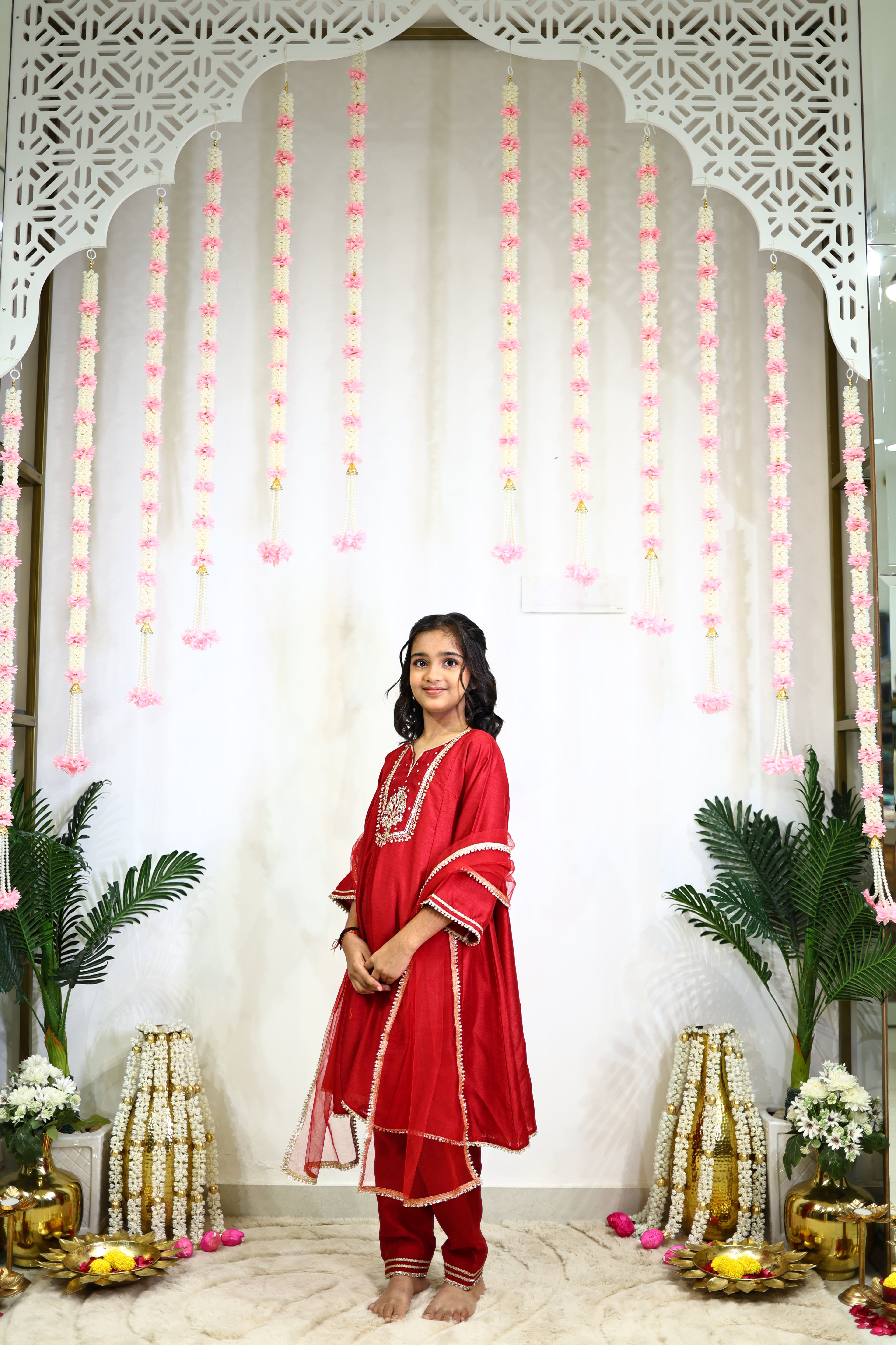 MEERA SUIT SET RED