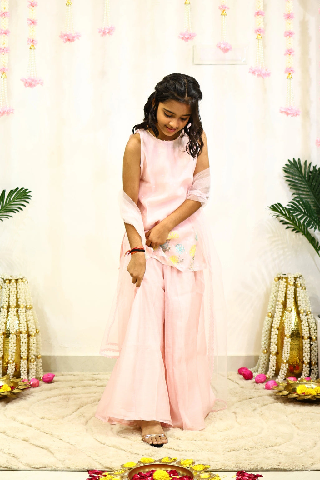 SUNHERI MUL SHARARA SET PINK